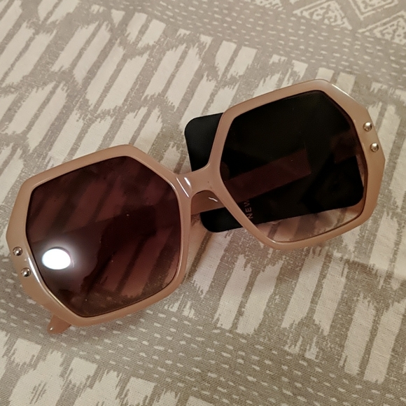 New York And Company Sunglasses NWT - Picture 4 of 4